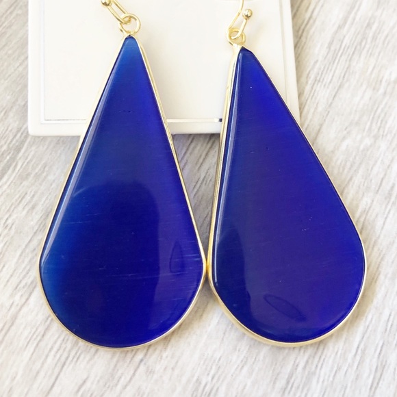 VICI Moon Teardrop Earrings in Cobalt blue - Picture 3 of 7